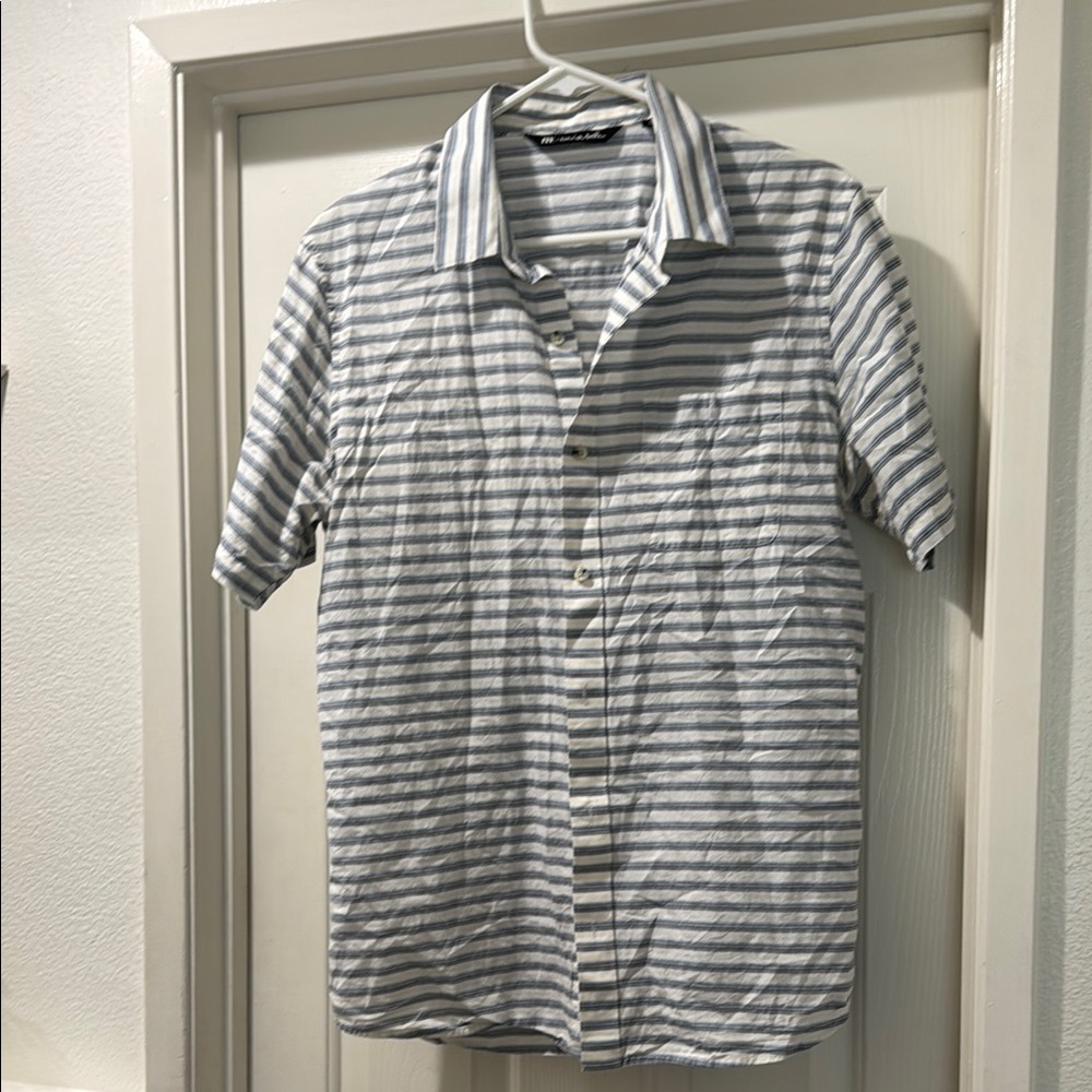 Travis Mathew Gray and White Casual Button Down Shirt